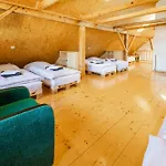 Gabronka Hostel *