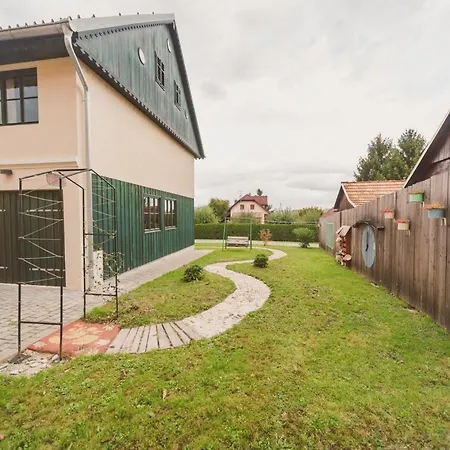 Gabronka Albergue Bistrica ob Sotli