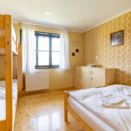 Gabronka Hostel Bistrica ob Sotli