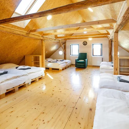 Gabronka Hostel *